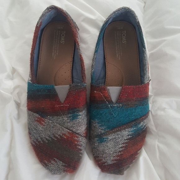 Toms Other - TOMS Men's Southwest Print Slip On